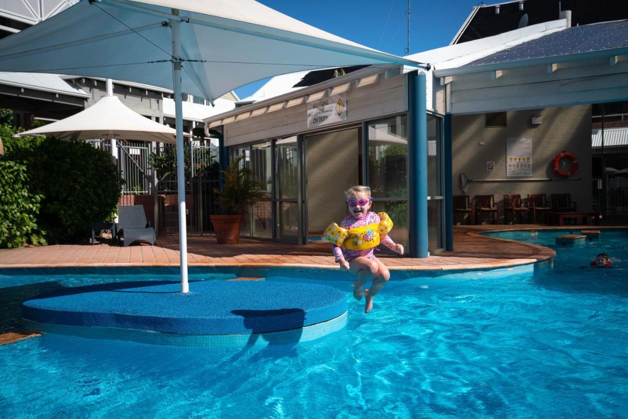 Broadwater Resort Como Perth Exterior foto
