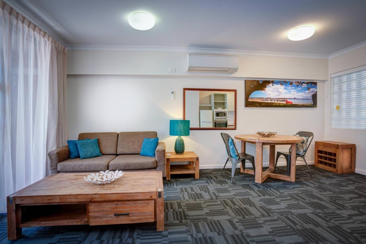 Broadwater Resort Como Perth Exterior foto